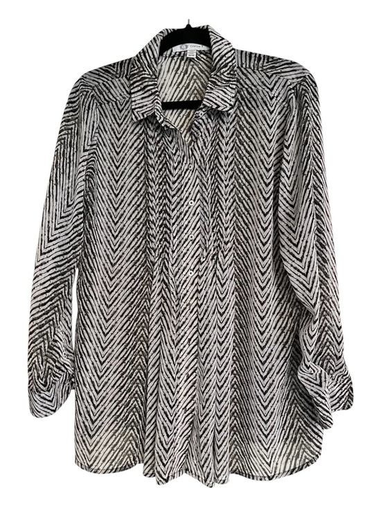 Cristina B. Tops - Black & White Chevron Button-Up Shirt